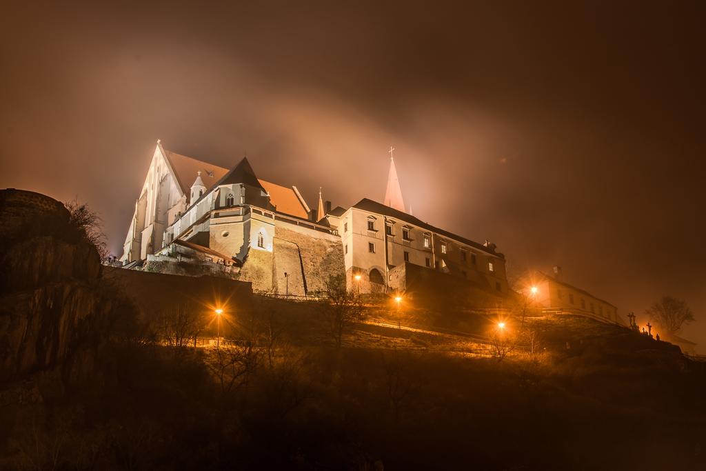Apartman Pod Hradem Znojmo Exterior photo